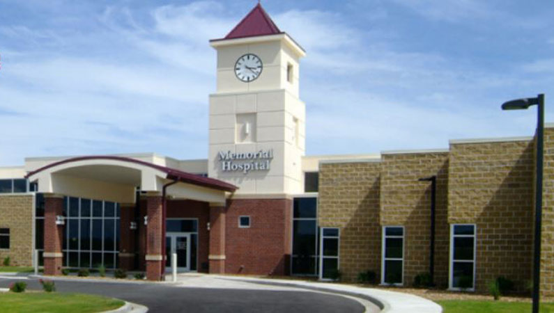 Exterior of hospital facility in Carthage, Illinois