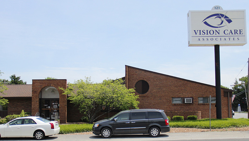 Exterior of brick medical office building in Springfield, Illinois