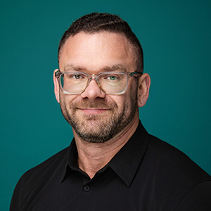 Christopher Abraham, MD headshot