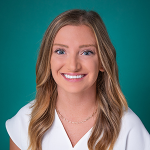 Female registered dietitian professional headshot.
