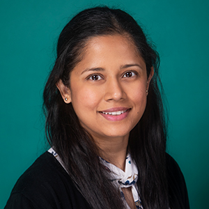Female hospital medicine doctor headshot.