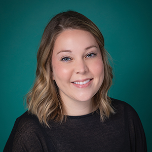 Female hospital medicine nurse practitioner headshot