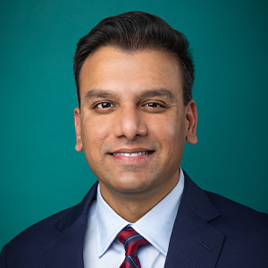 Male hospital medicine professional headshot.