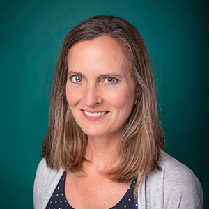 Female hospital medicine doctor headshot.